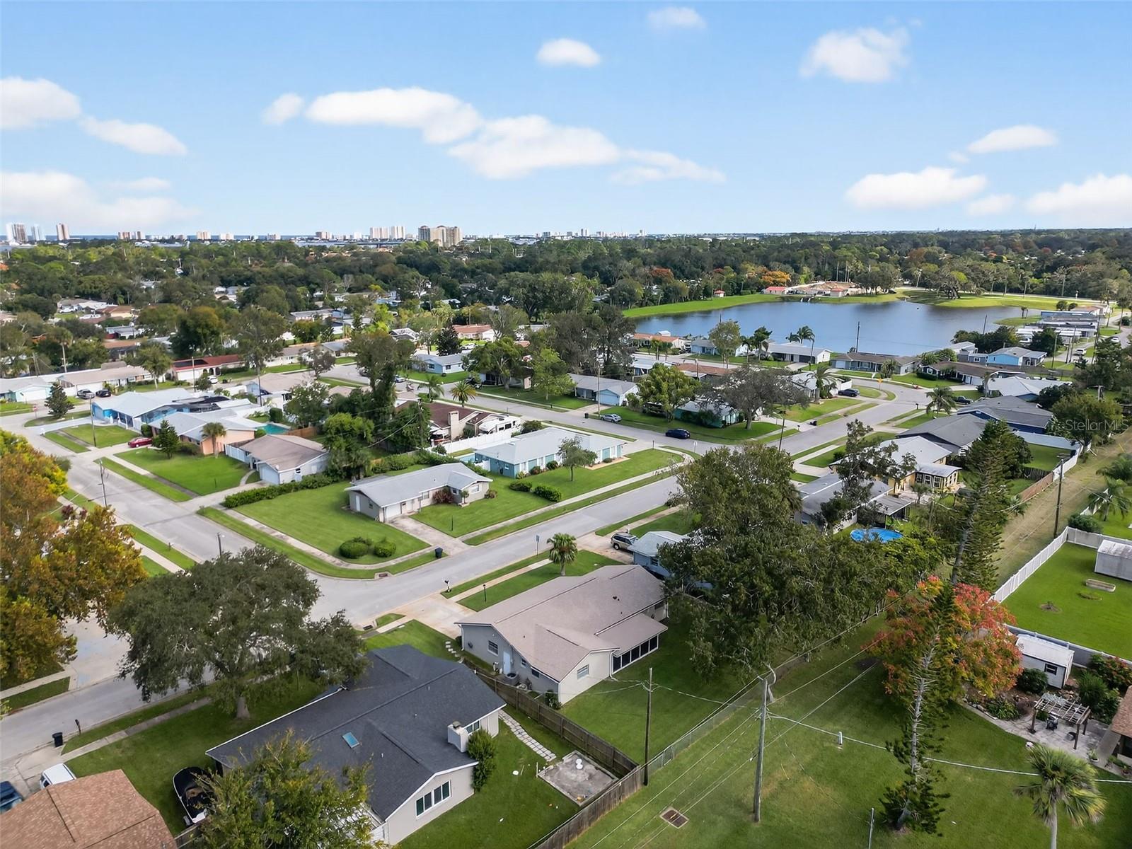 Image 42 of 49 For 2324 Green Street