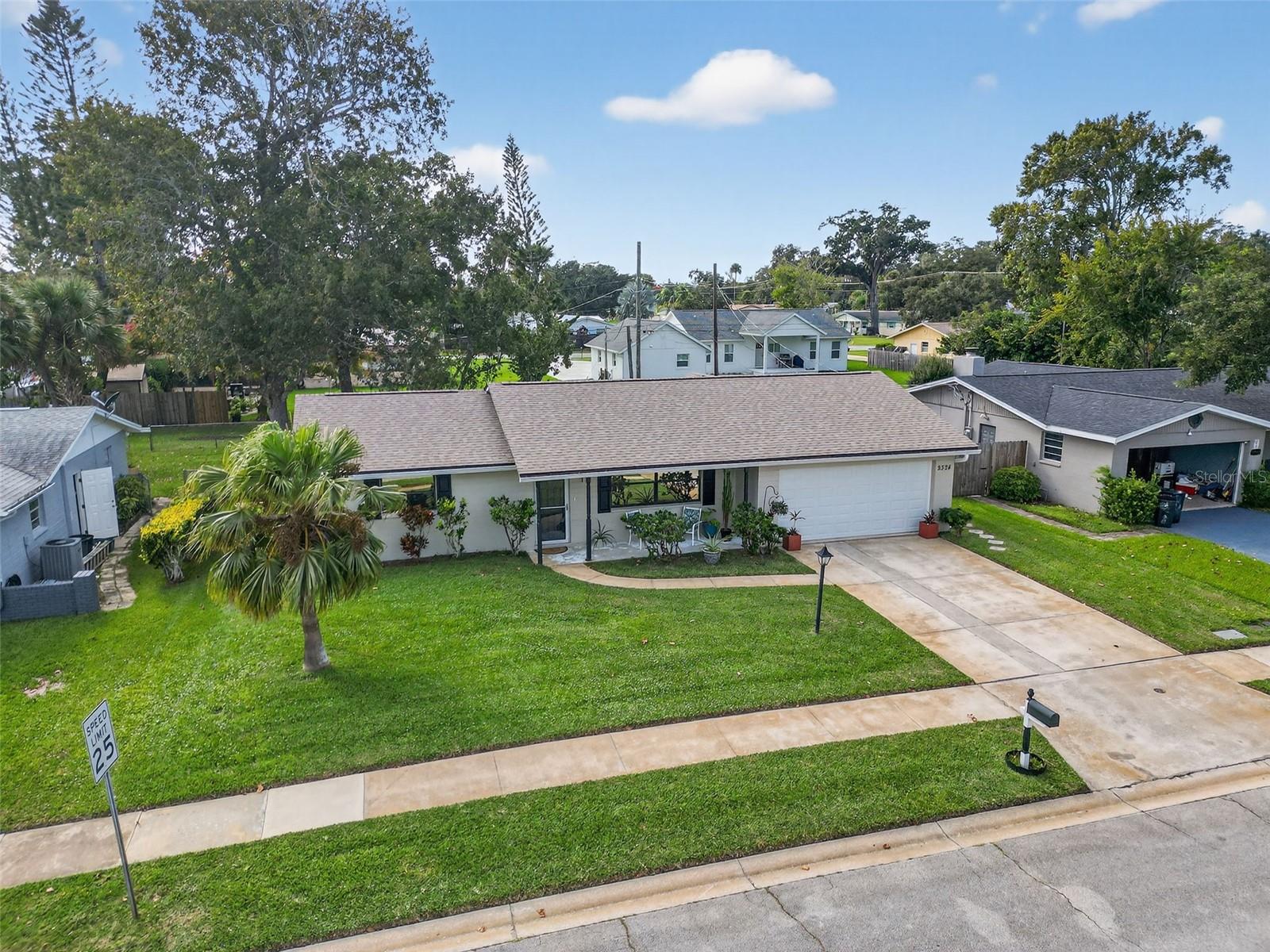 Image 6 of 49 For 2324 Green Street