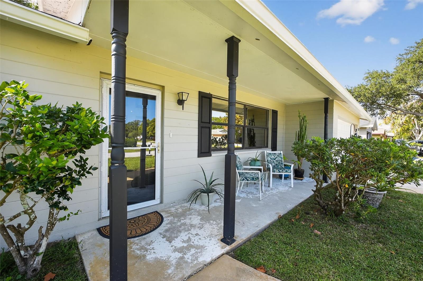 Image 8 of 49 For 2324 Green Street