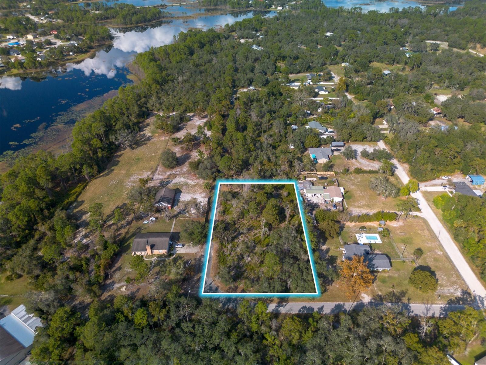 Image 12 of 24 For 605 Lake Butler Avenue