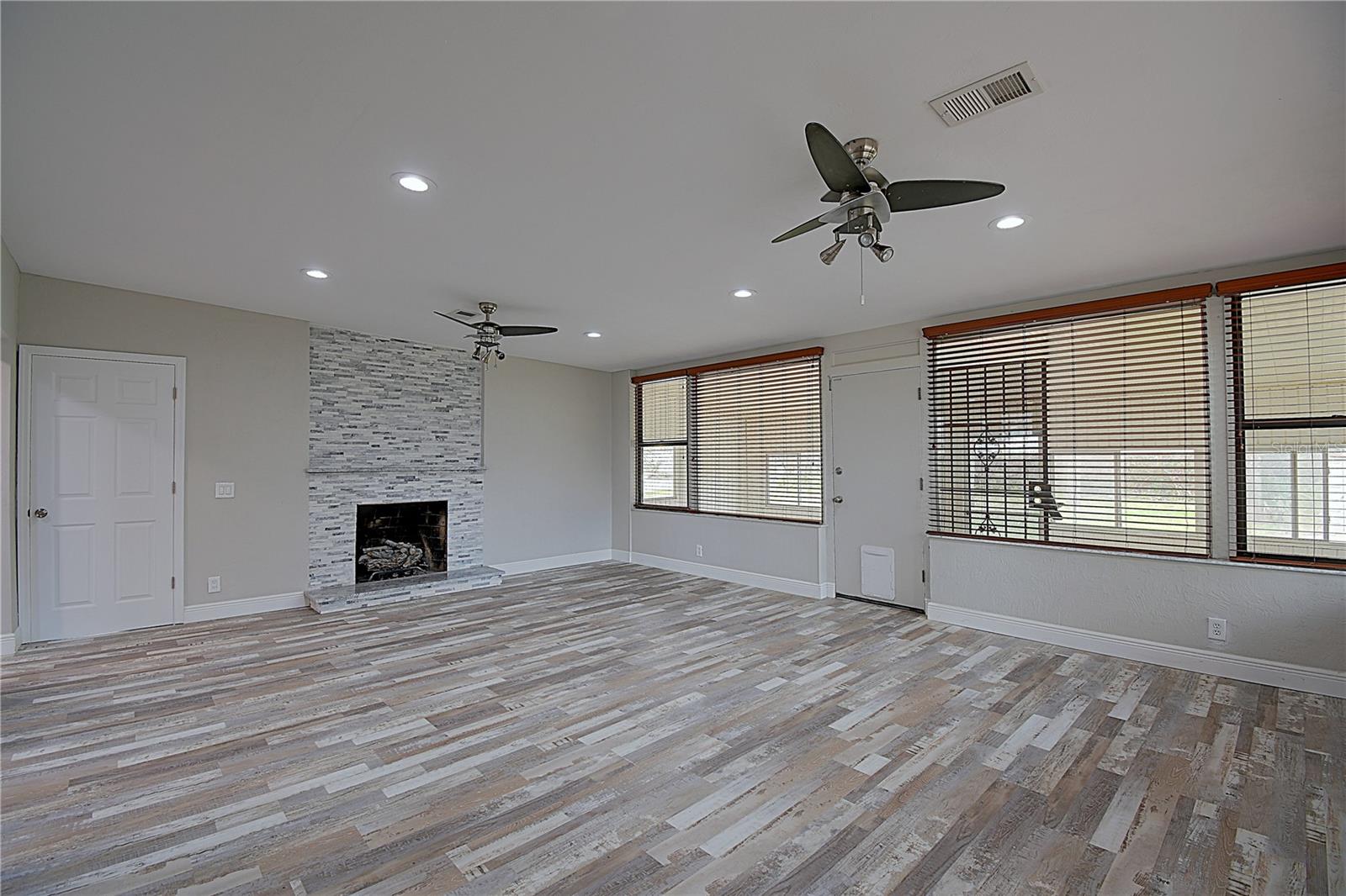 Image 16 of 48 For 101 Lucky Drive