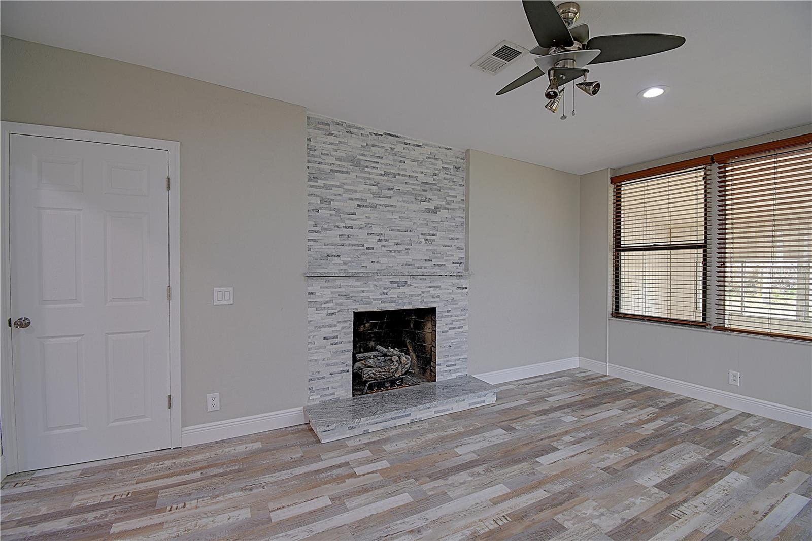 Image 19 of 48 For 101 Lucky Drive