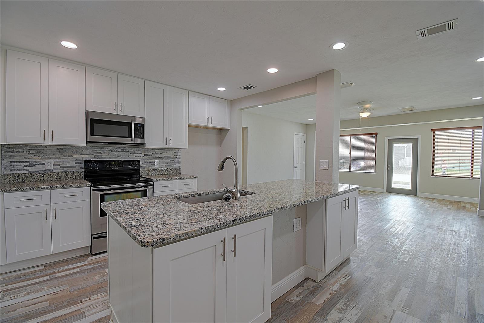 Image 22 of 48 For 101 Lucky Drive