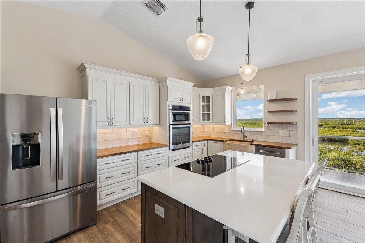 Image 15 of 90 For 6191 Turtlemound Road