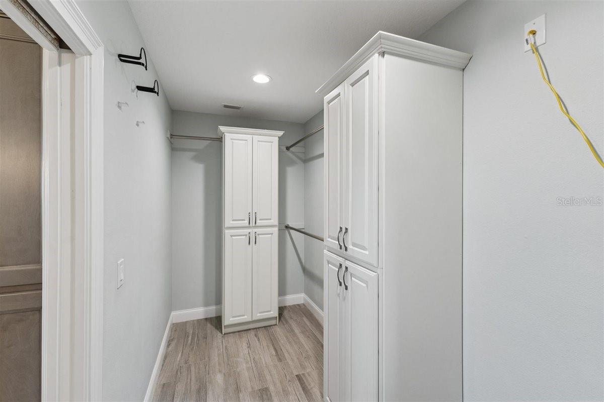 Image 48 of 90 For 6191 Turtlemound Road