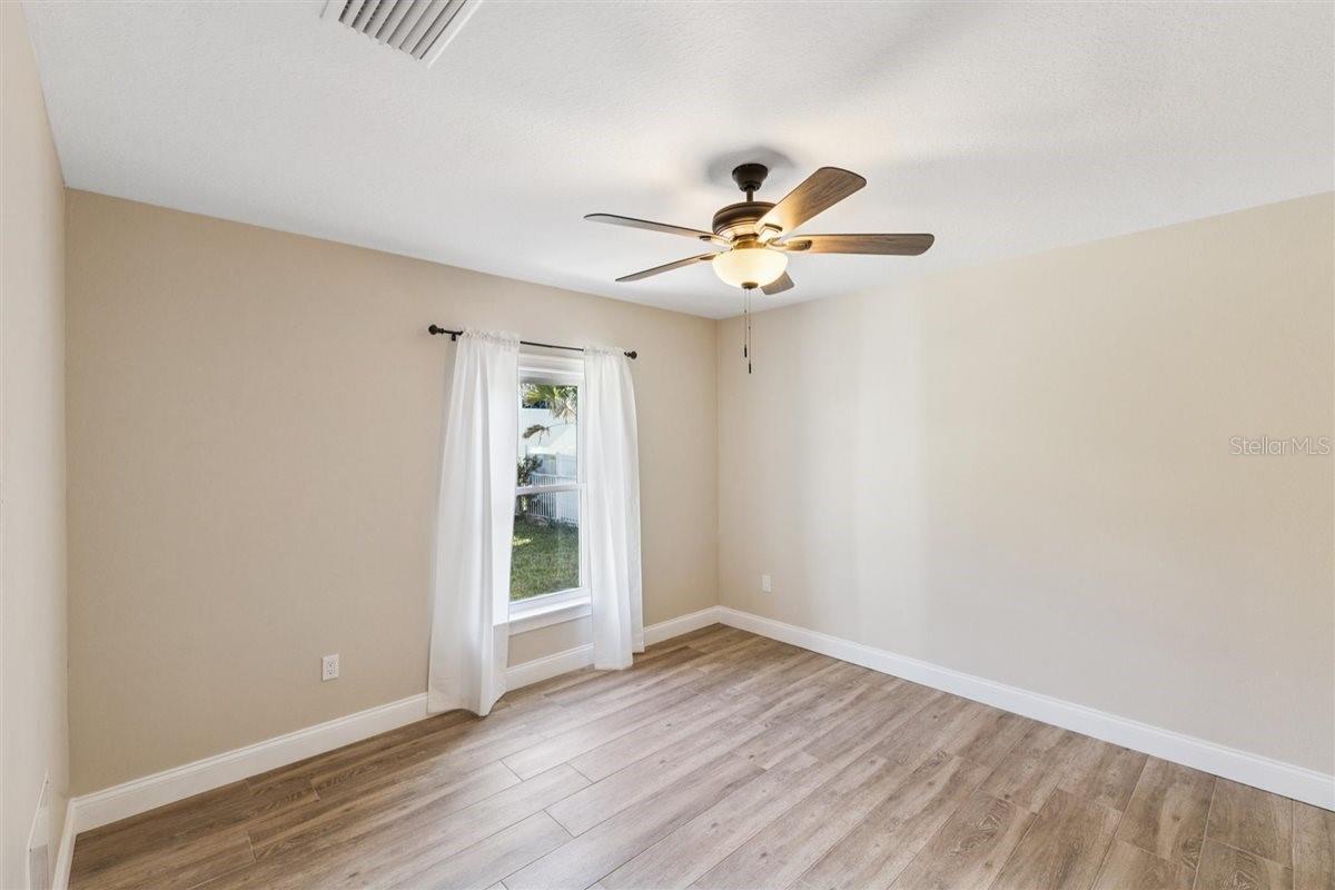 Image 50 of 90 For 6191 Turtlemound Road