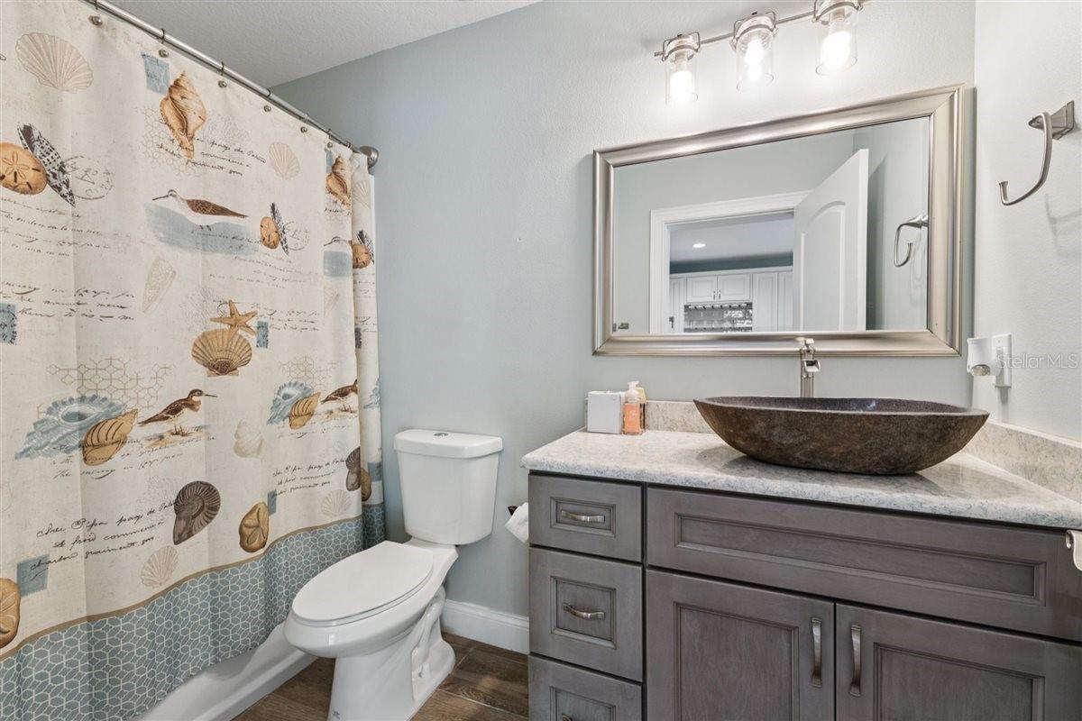 Image 51 of 90 For 6191 Turtlemound Road