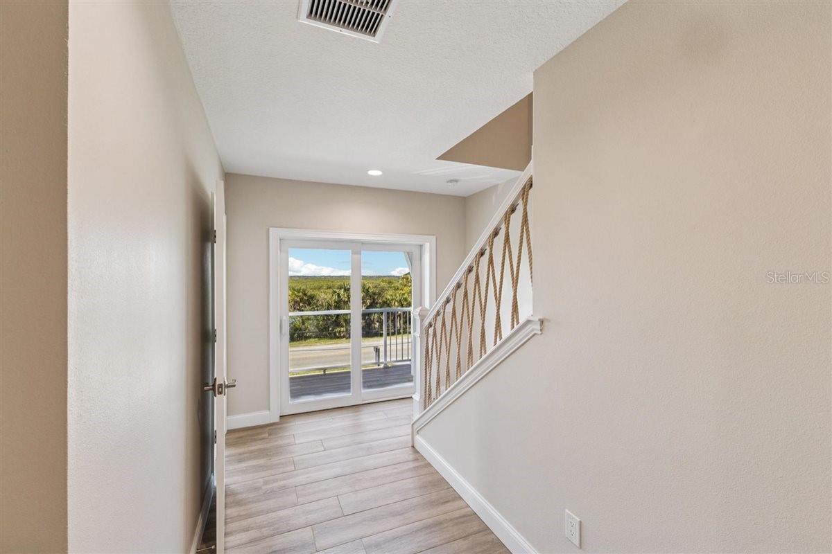 Image 63 of 90 For 6191 Turtlemound Road