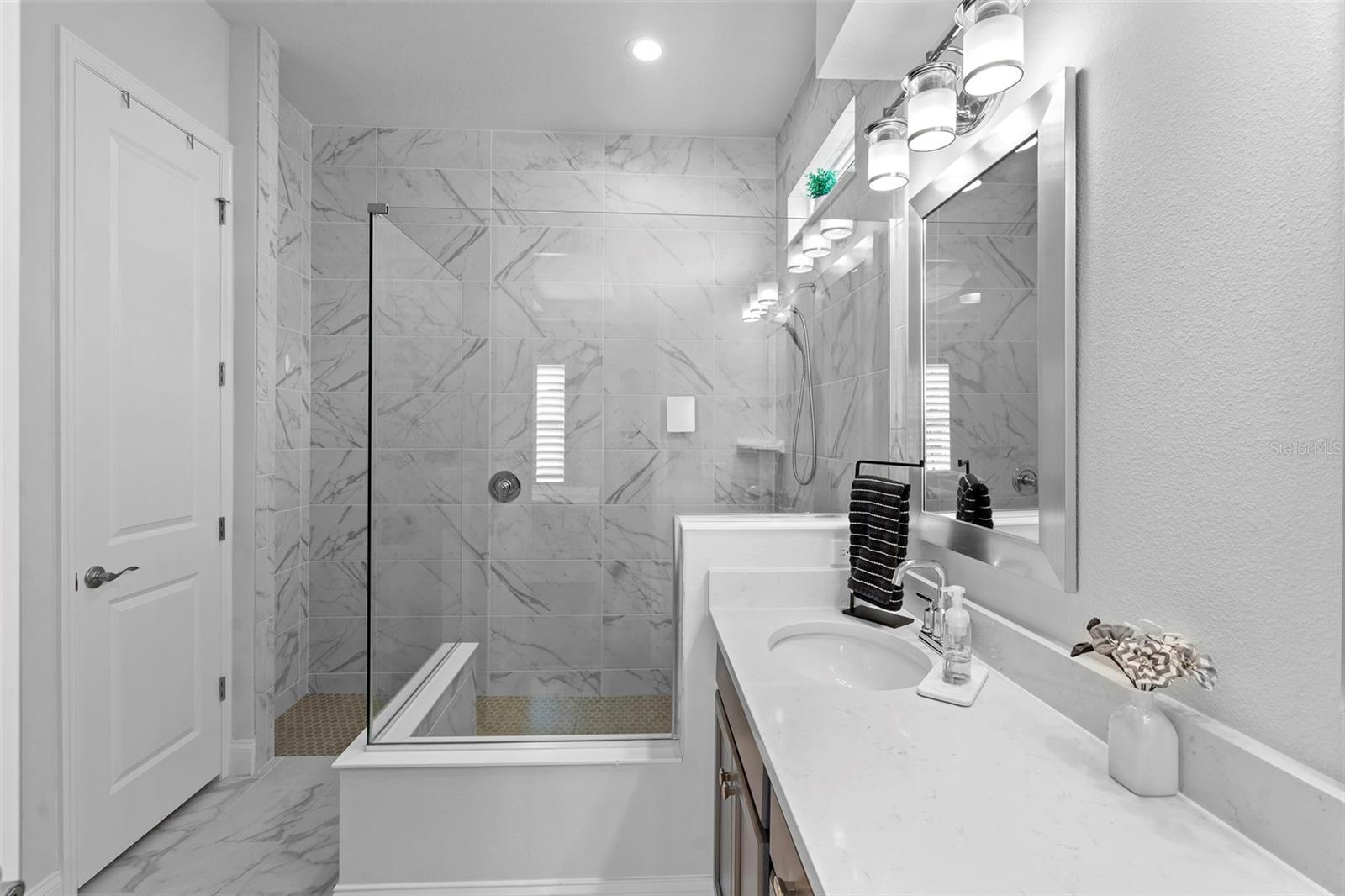 Image 21 of 46 For 1018 Megano Boulevard