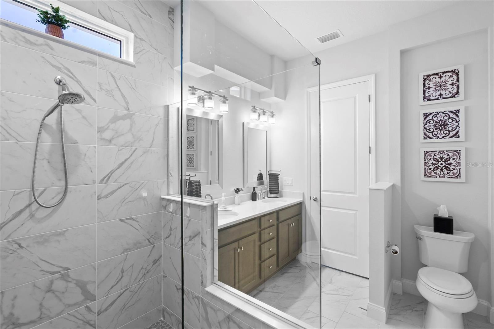 Image 25 of 46 For 1018 Megano Boulevard