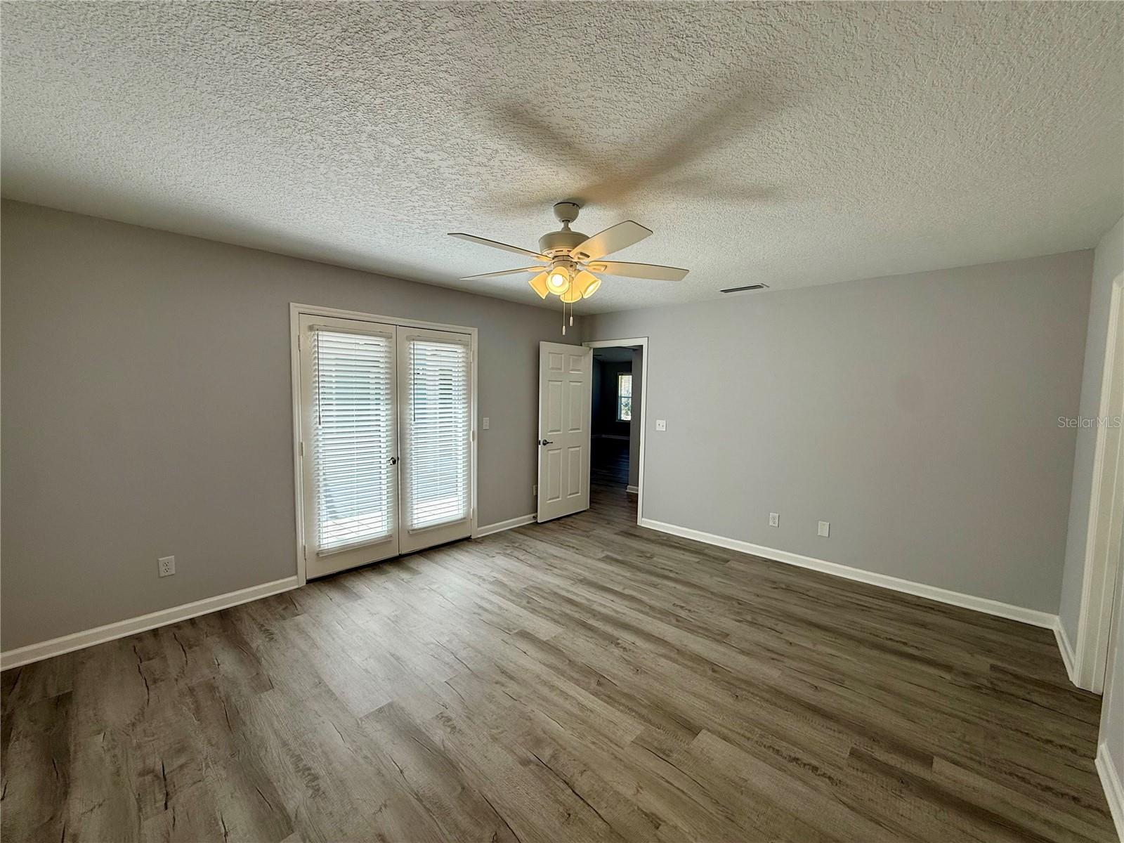 Image 22 of 36 For 2410 Glen Eagles Drive