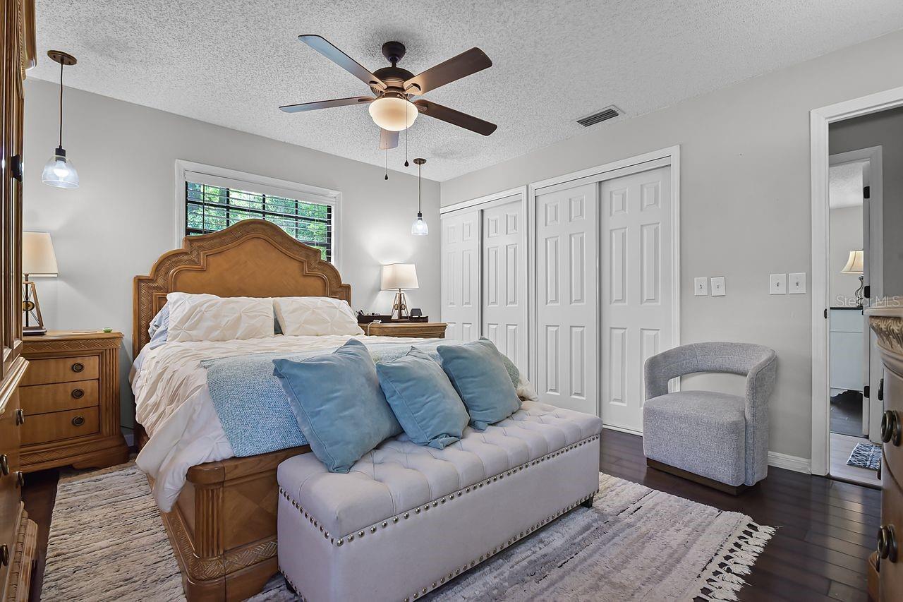 Image 14 of 21 For 889 Torchwood Drive