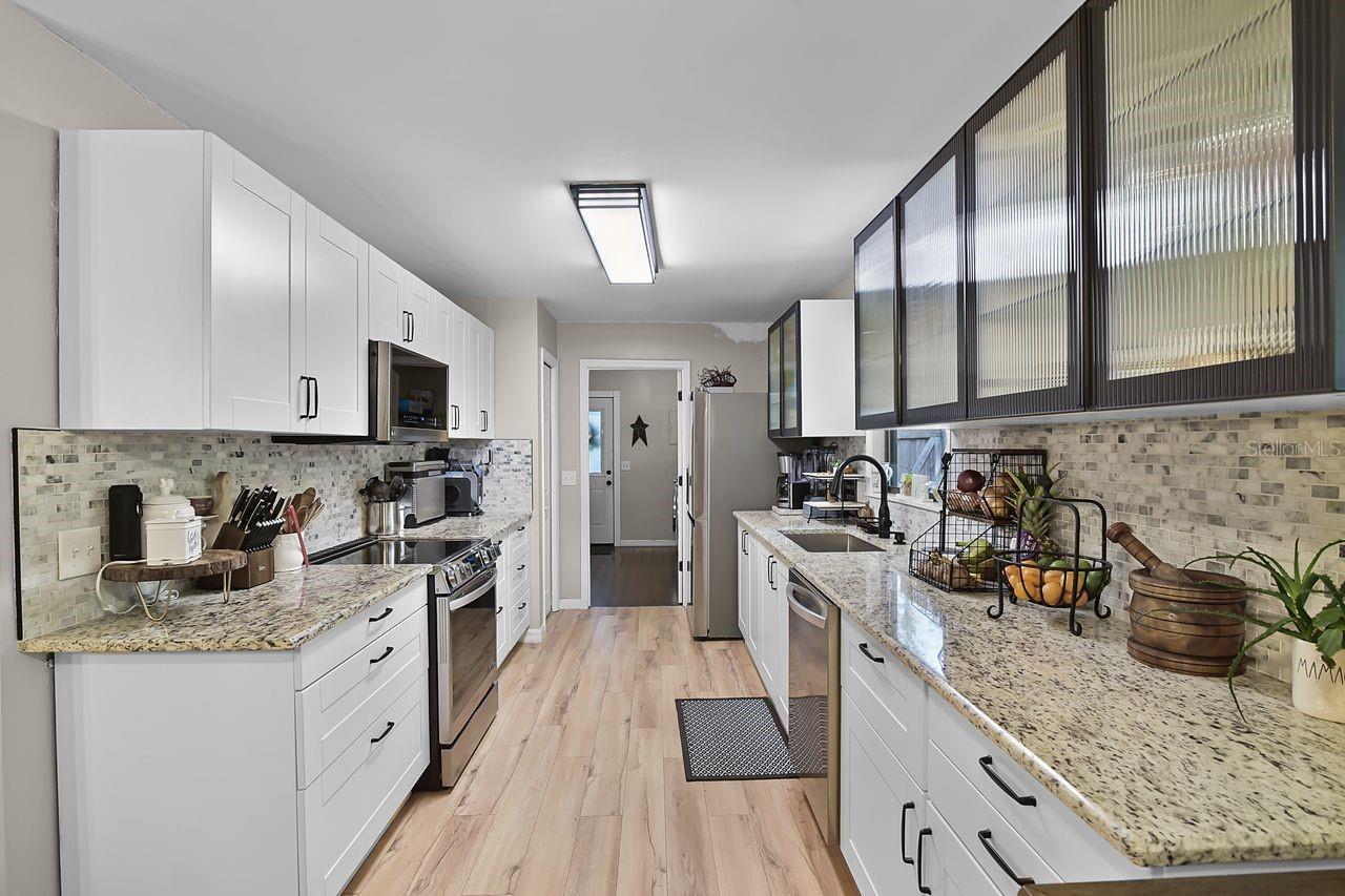 Image 8 of 21 For 889 Torchwood Drive