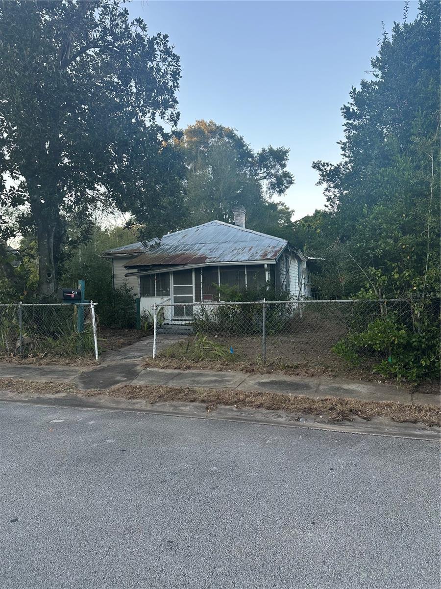 Details for 511 Bartlett Street, DELAND, FL 32720