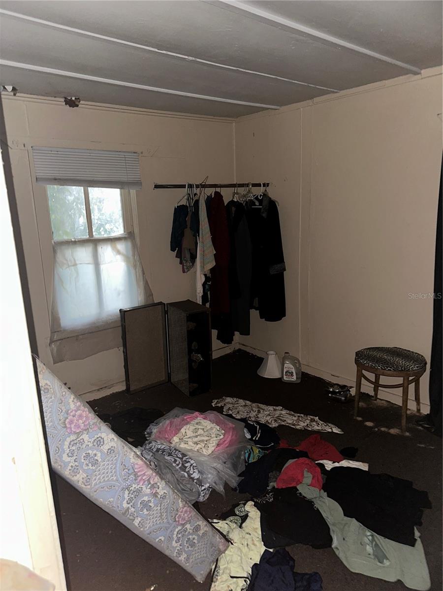 Image 12 of 23 For 511 Bartlett Street