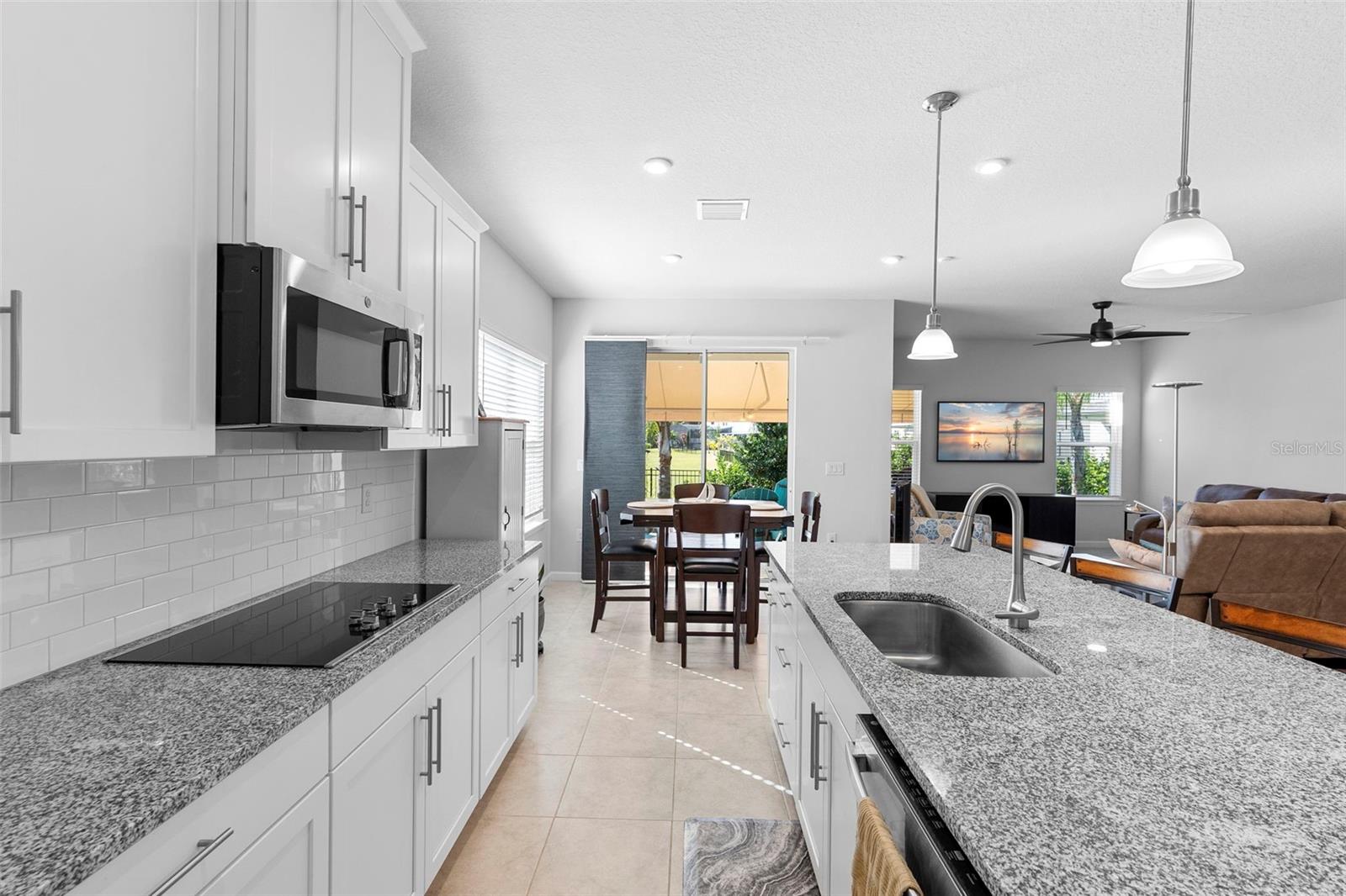 Image 17 of 58 For 2106 Havasu Falls Drive