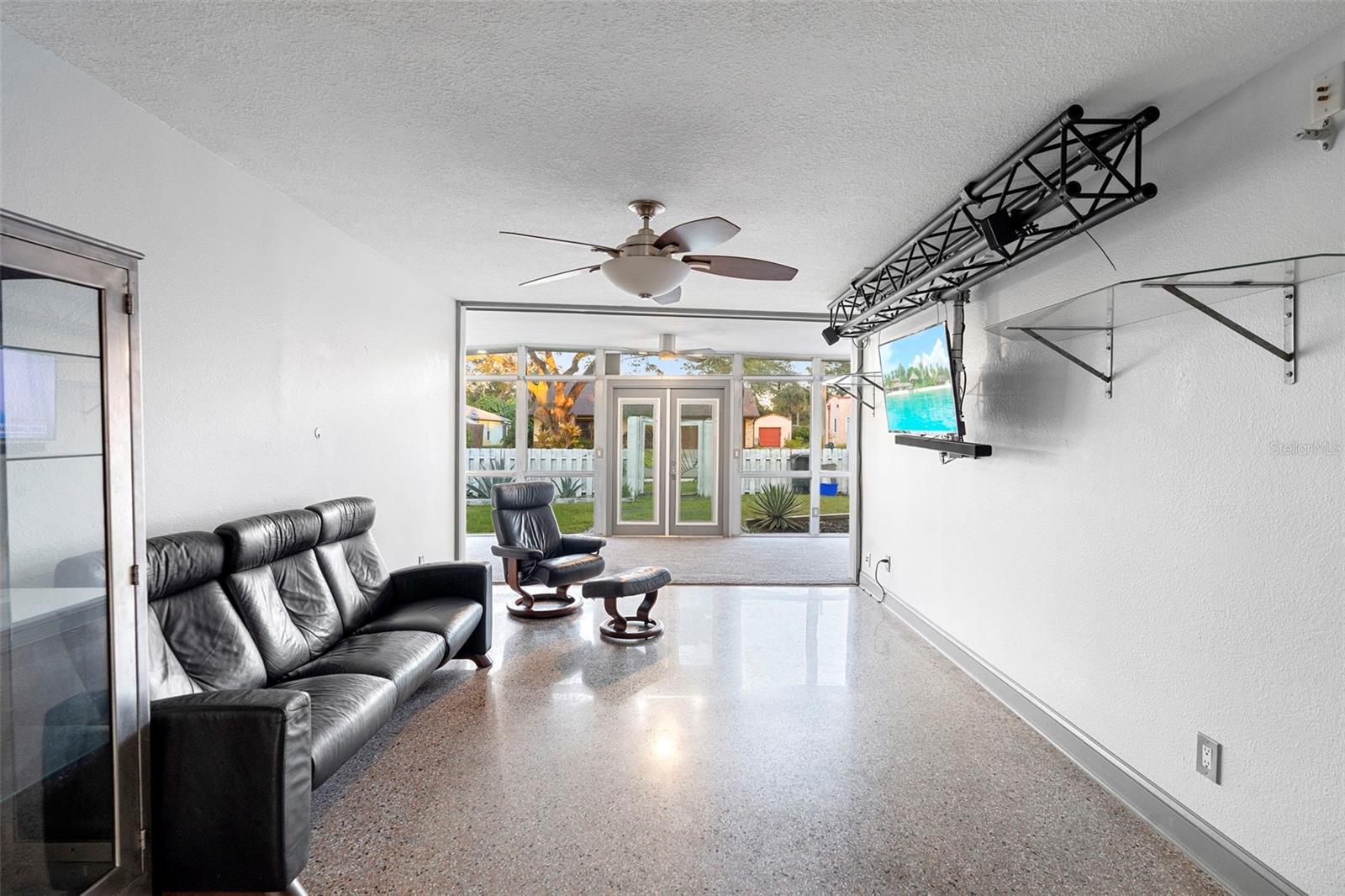 Image 8 of 45 For 650 Pine Street