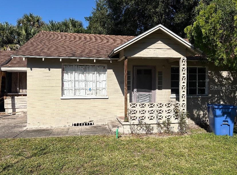 Listing Details for 115 Palm Street, DELAND, FL 32724