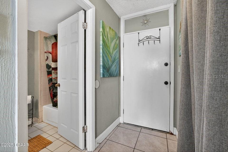 Image 5 of 31 For 800 Atlantic Avenue 201