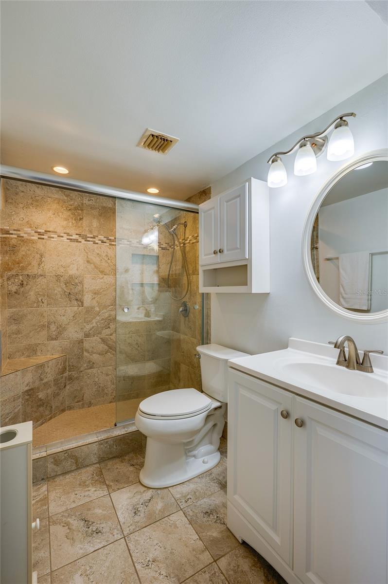 Image 5 of 24 For 2301 Atlantic Avenue 210