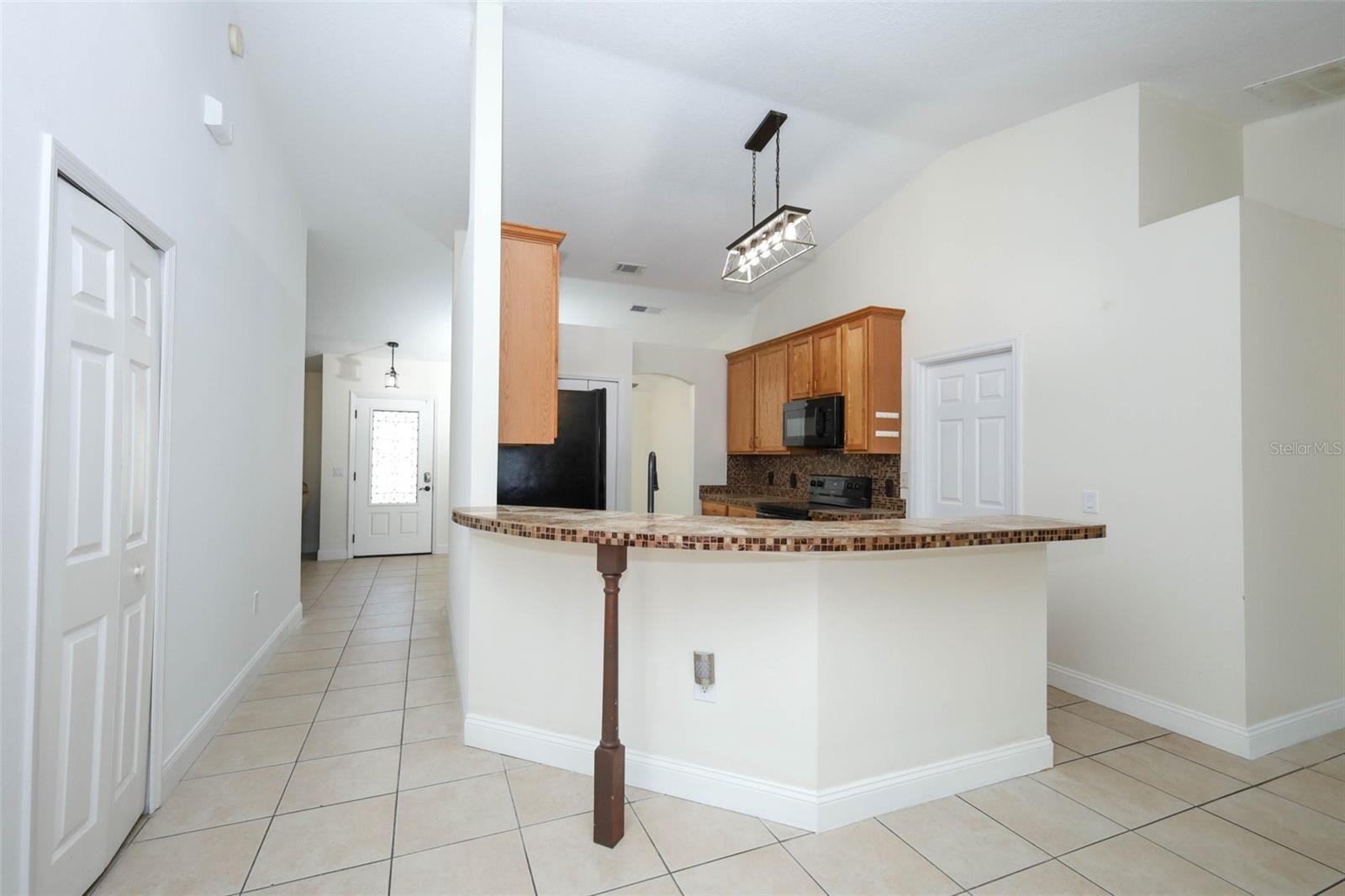 Image 12 of 41 For 1559 5th Avenue