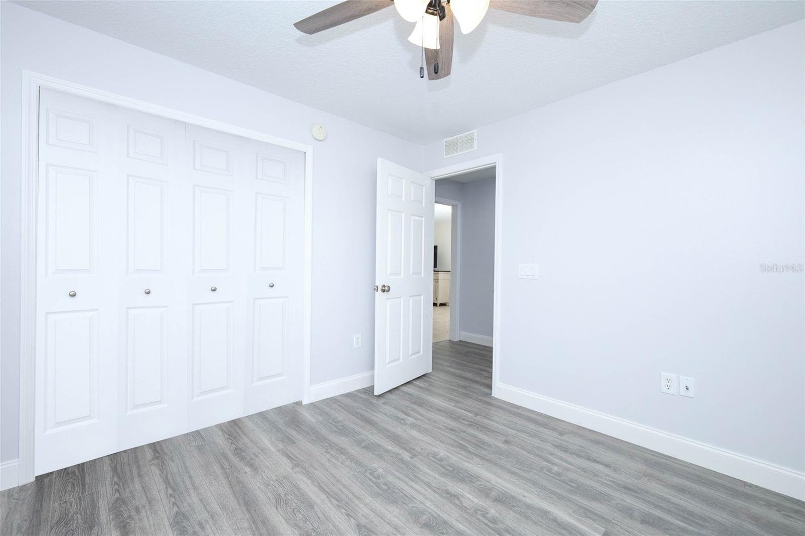 Image 21 of 41 For 1559 5th Avenue