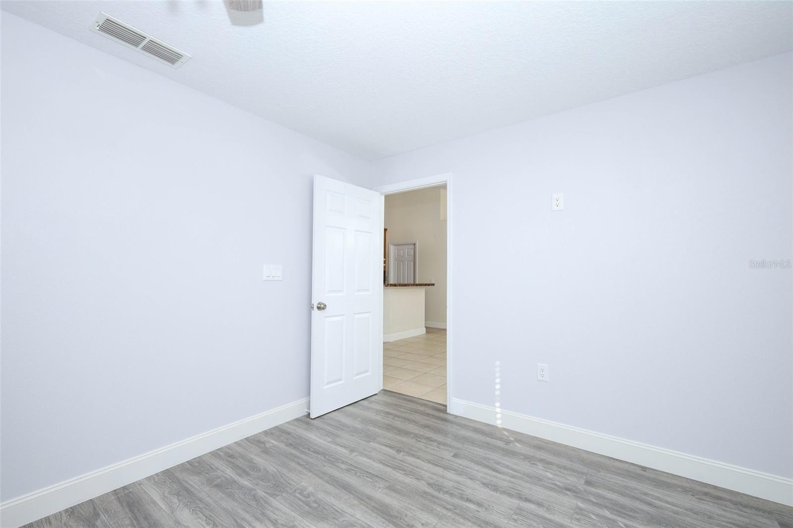 Image 24 of 41 For 1559 5th Avenue