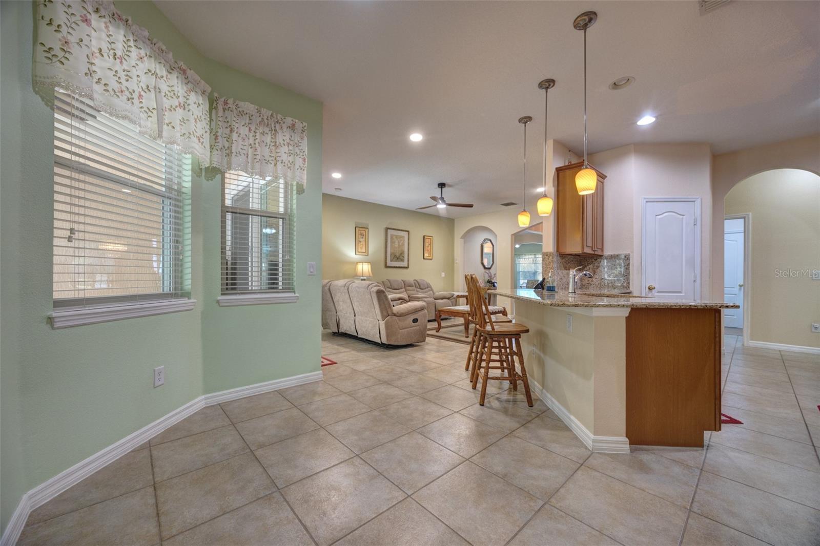 Image 14 of 47 For 111 Cinnamon Oak Drive