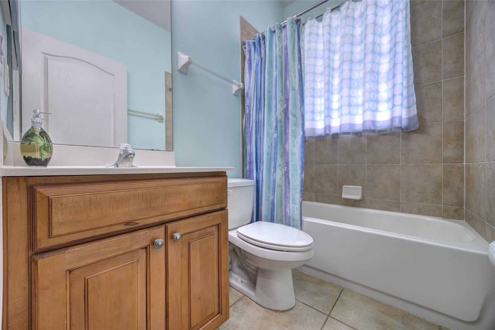 Image 33 of 47 For 111 Cinnamon Oak Drive