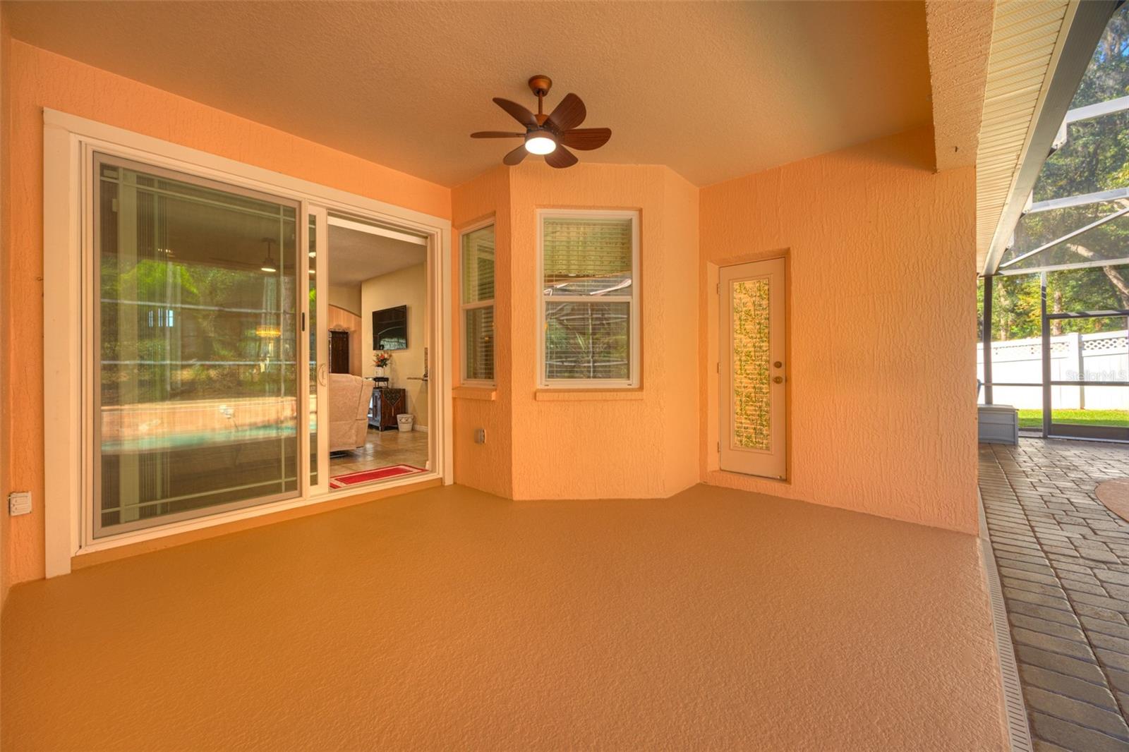 Image 36 of 47 For 111 Cinnamon Oak Drive