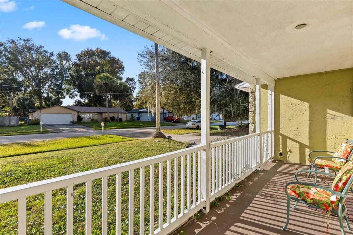 Image 6 of 66 For 1020 Calle Grande Street