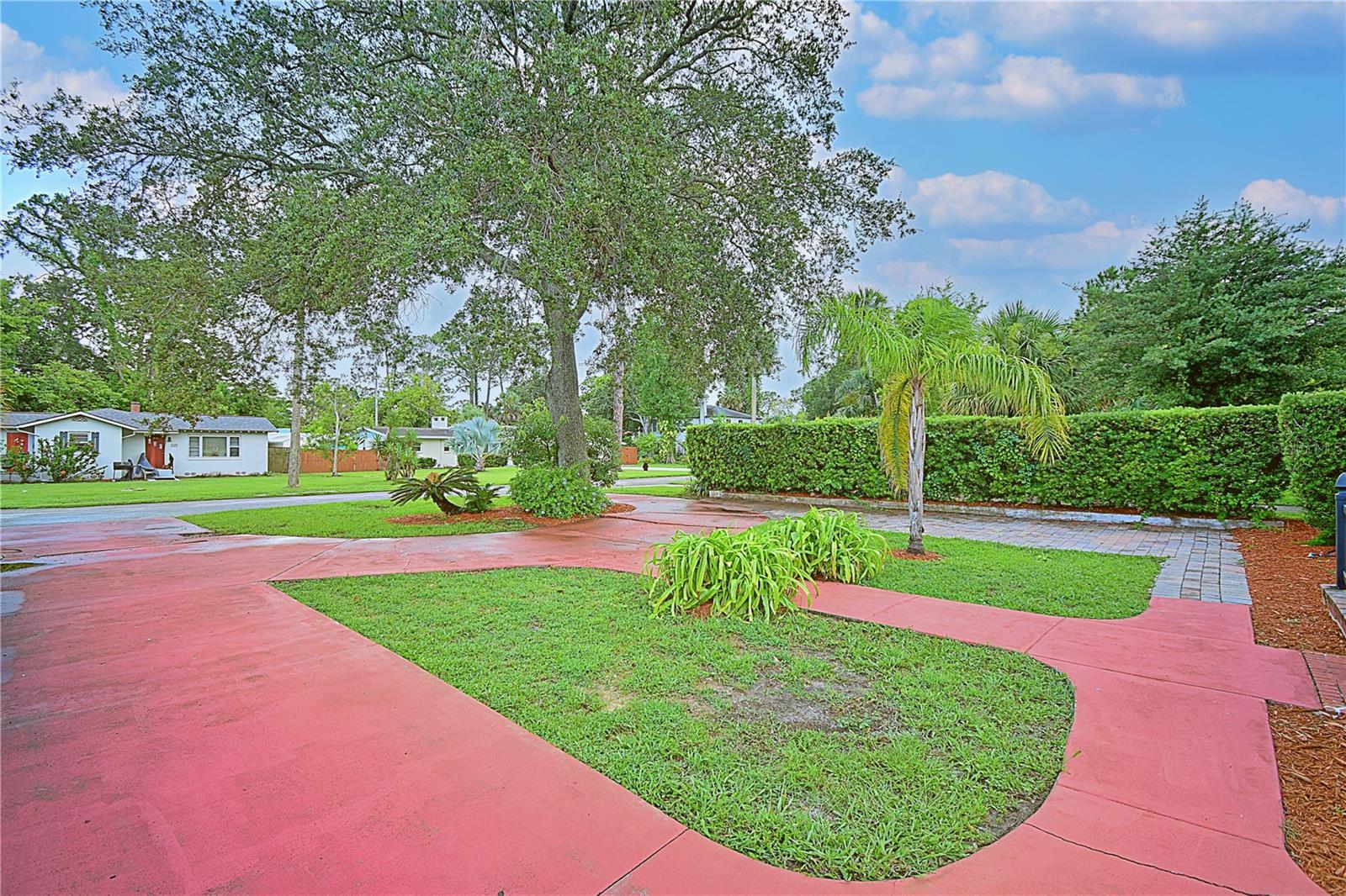 Image 3 of 48 For 1136 Australia Avenue