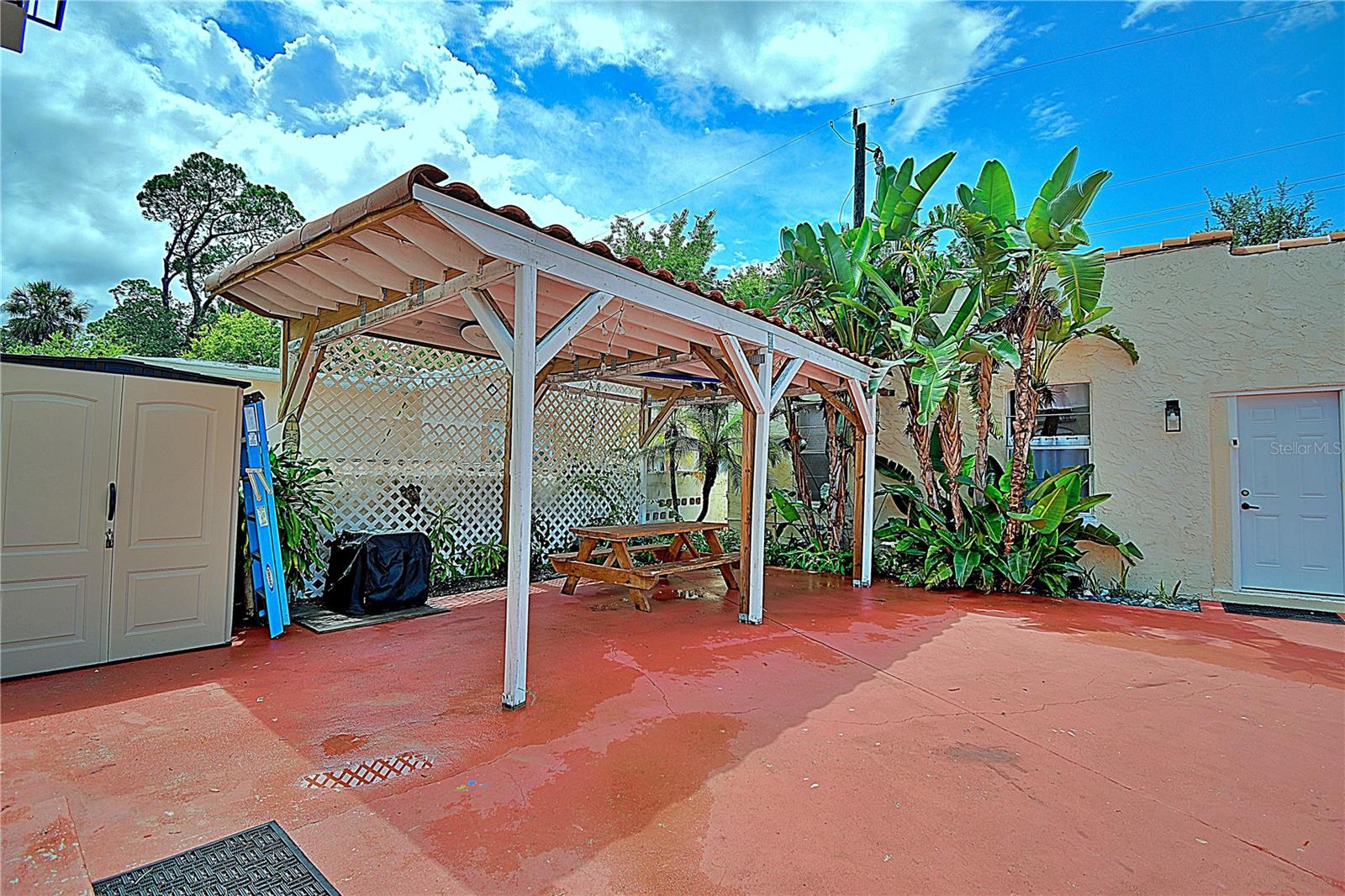 Image 41 of 48 For 1136 Australia Avenue