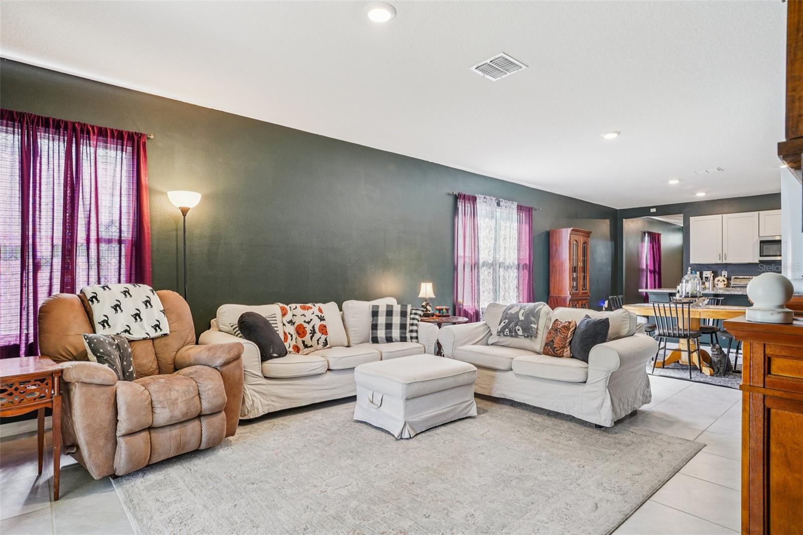 Image 10 of 40 For 470 Liu Lane