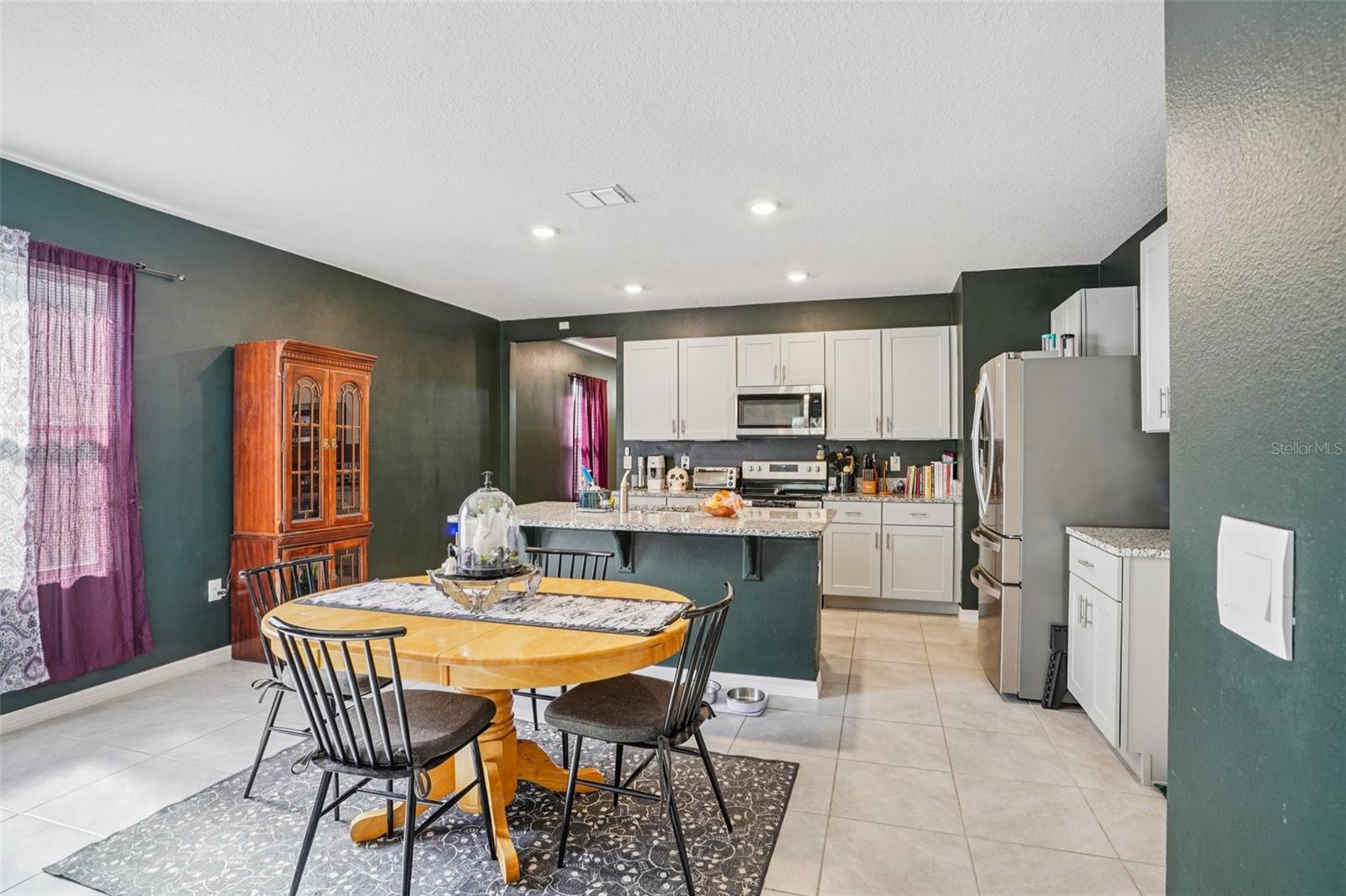 Image 13 of 40 For 470 Liu Lane