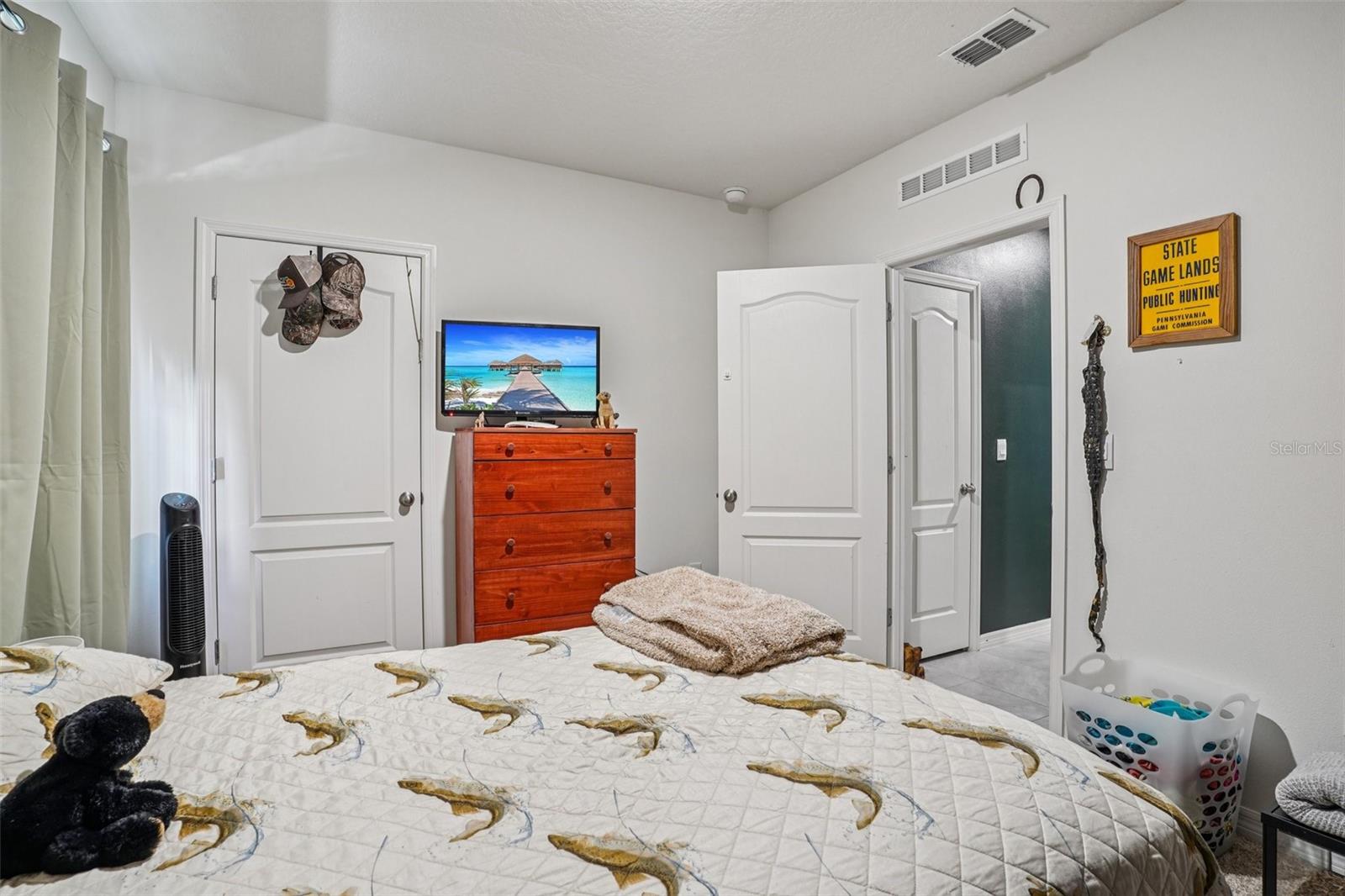 Image 23 of 40 For 470 Liu Lane