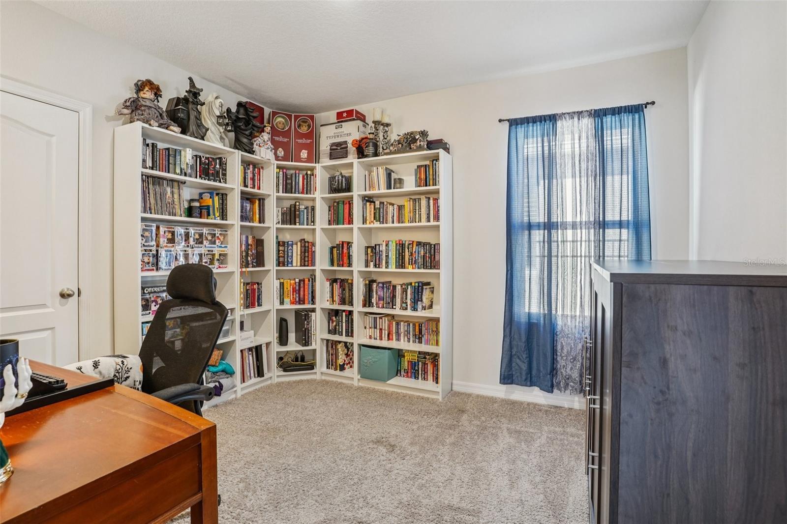 Image 24 of 40 For 470 Liu Lane