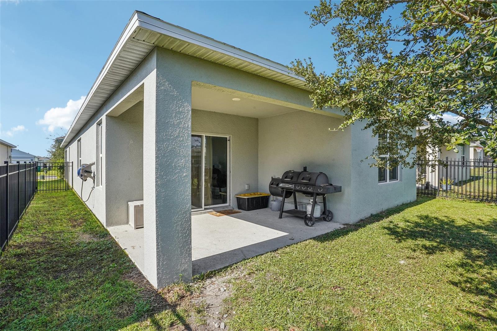 Image 33 of 40 For 470 Liu Lane