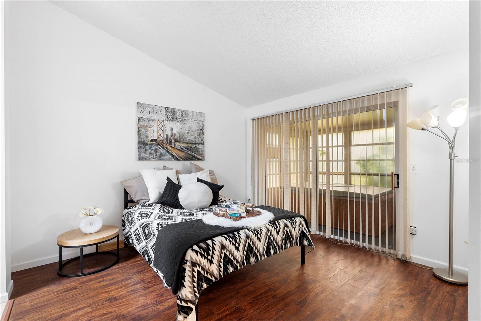 Image 28 of 45 For 13103 Edberg Court