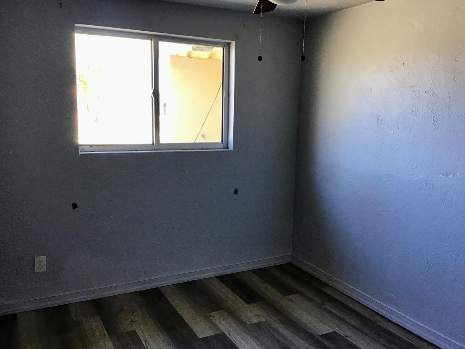 Image 7 of 12 For 854 Derbyshire Road