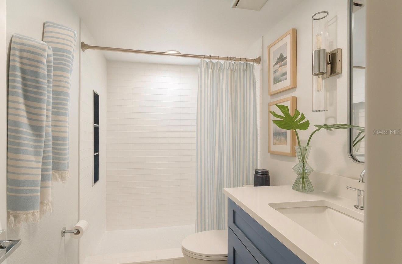 Image 12 of 40 For 1101 Miramar Avenue 209