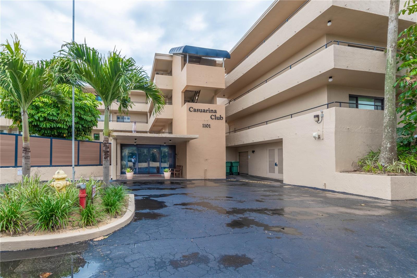 Image 31 of 40 For 1101 Miramar Avenue 209