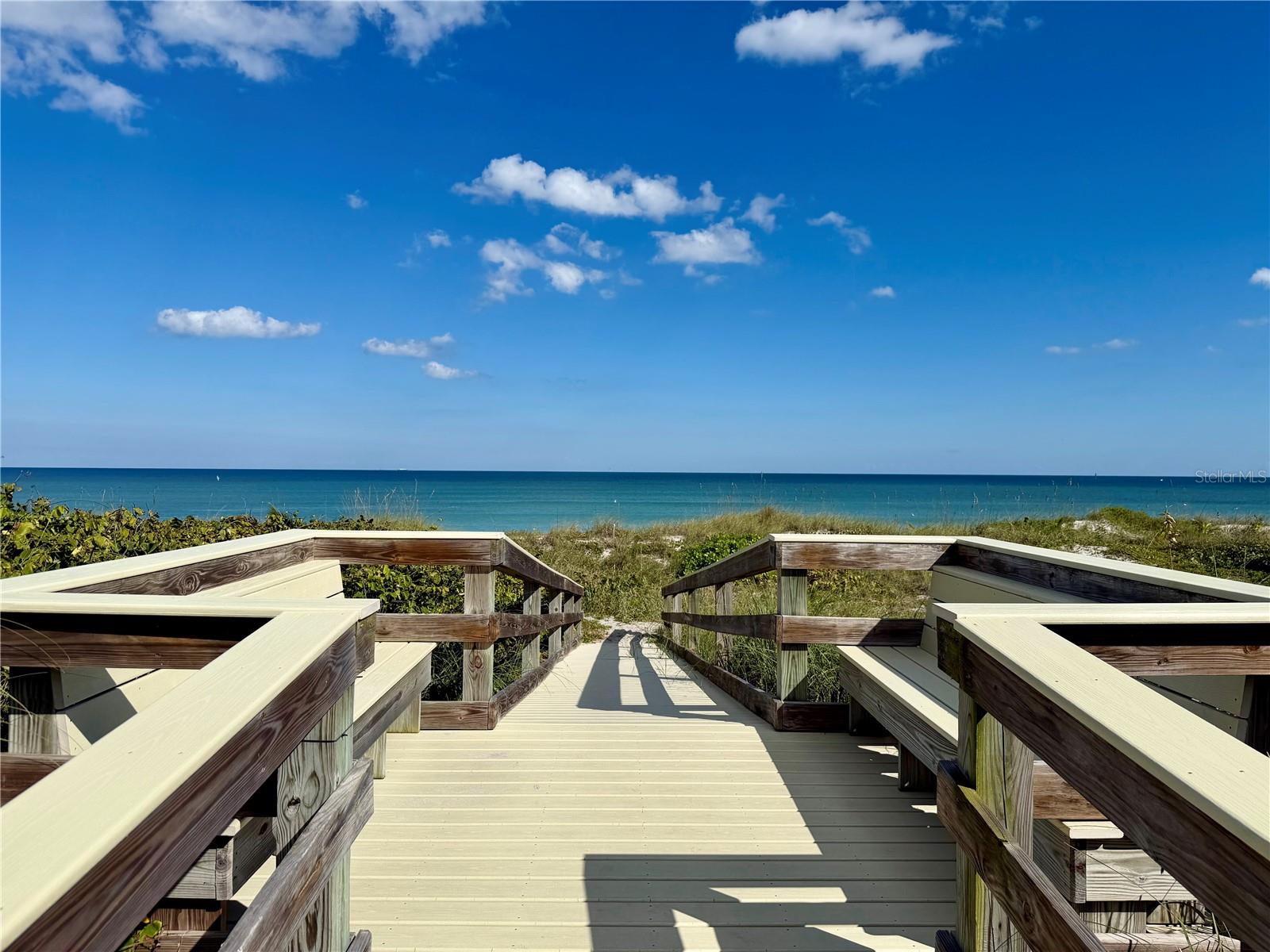 Image 36 of 40 For 1101 Miramar Avenue 209