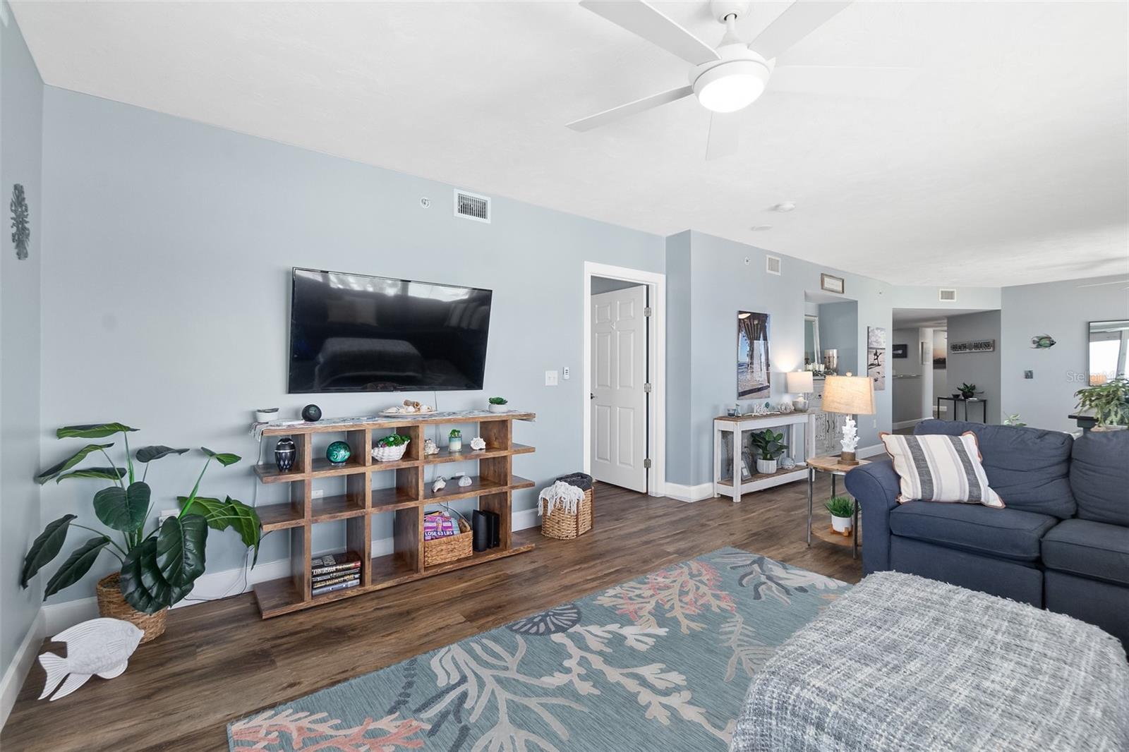 Image 12 of 62 For 3425 Atlantic Avenue 1101