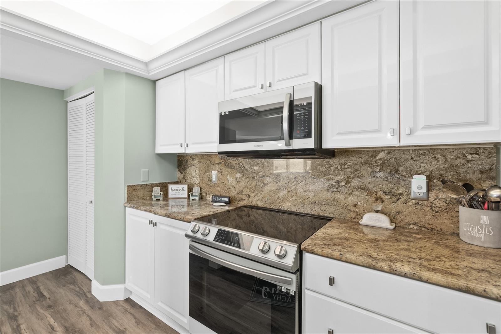 Image 23 of 62 For 3425 Atlantic Avenue 1101