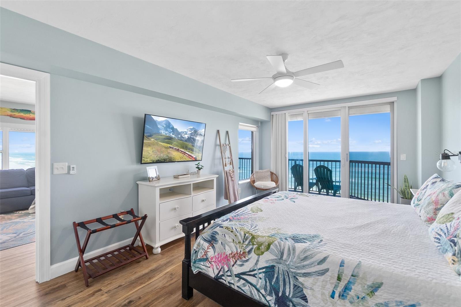 Image 33 of 62 For 3425 Atlantic Avenue 1101