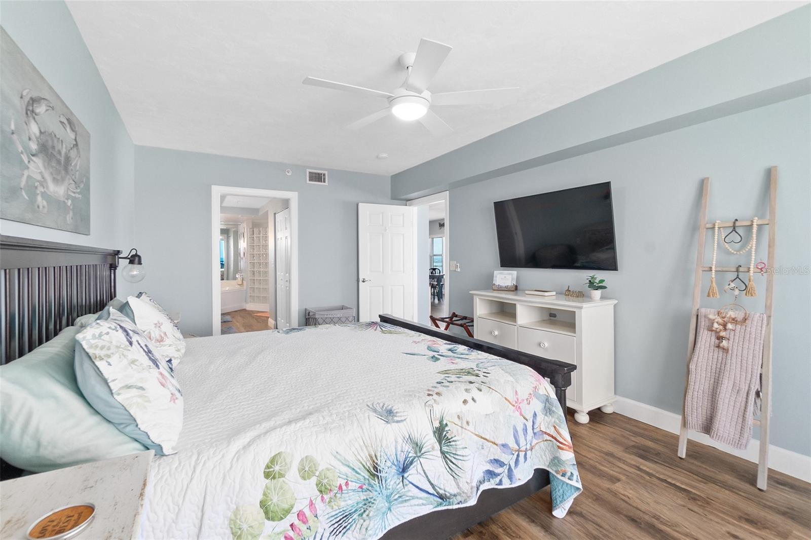 Image 35 of 62 For 3425 Atlantic Avenue 1101