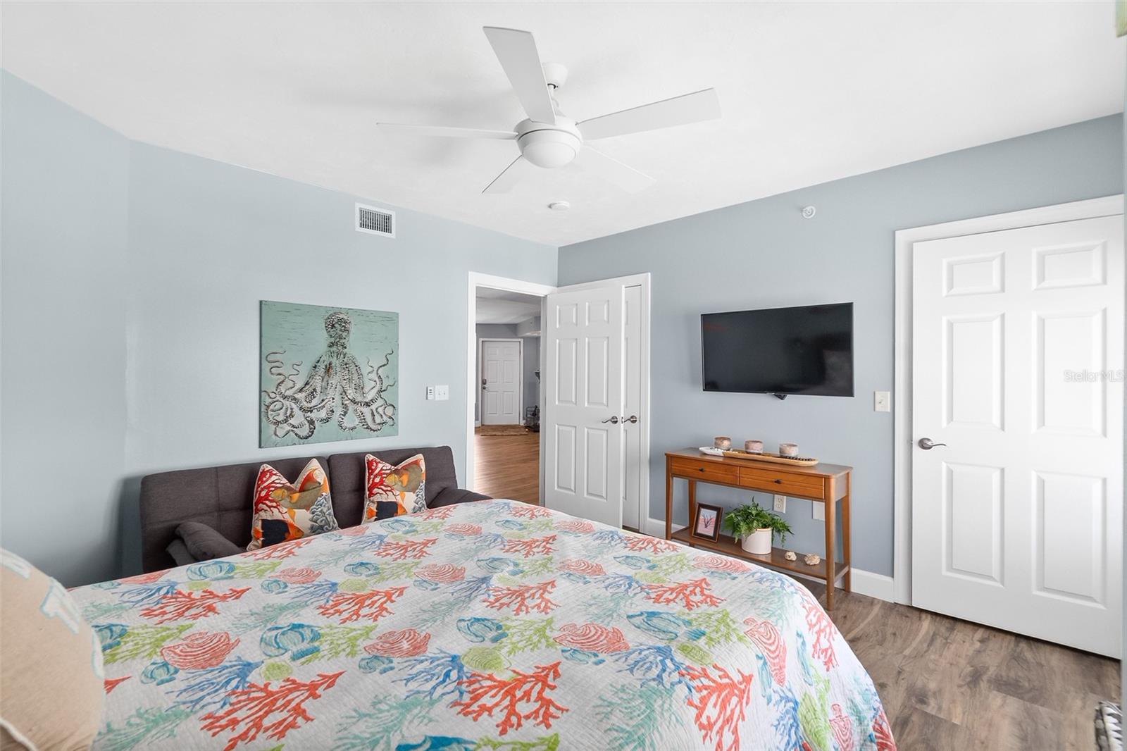 Image 46 of 62 For 3425 Atlantic Avenue 1101