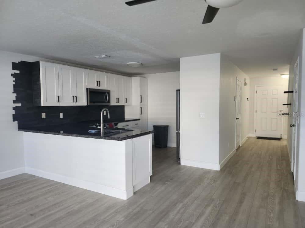 Image 4 of 12 For 13149 Lexington Summit Street