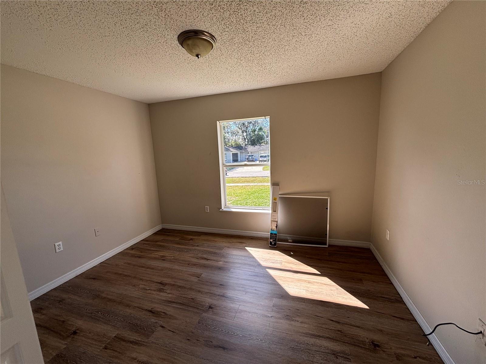 Image 12 of 13 For 3416 Sanborn Lane